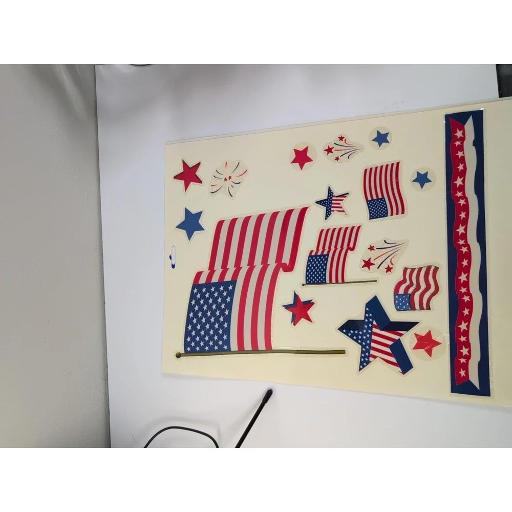Vintage Classic-Clings Resuable Static Cling Window Decor ‎ American Flags